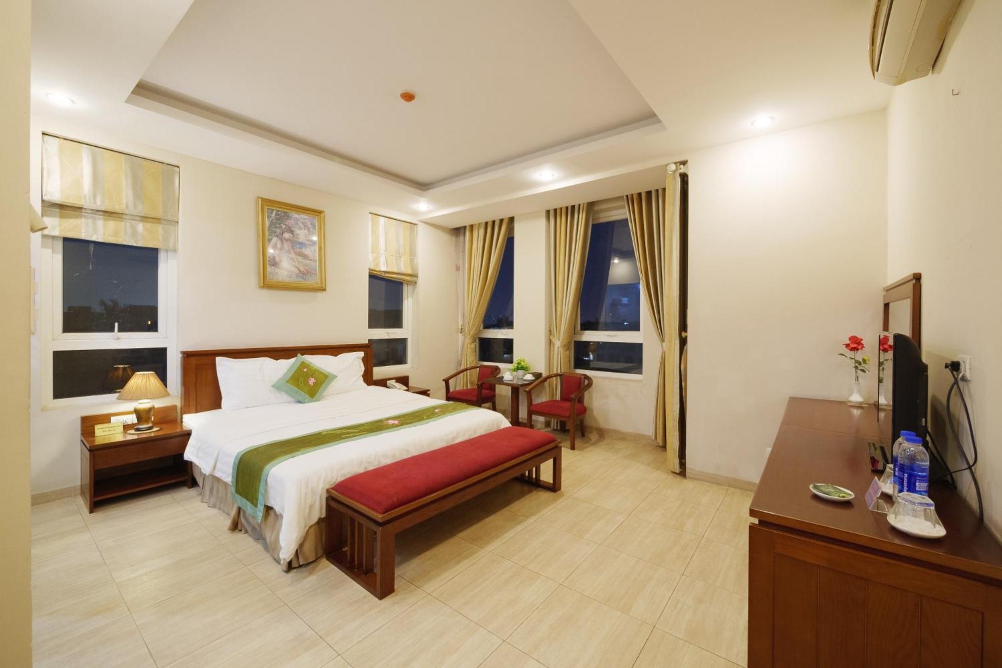 האנוי Ngan Ha Hotel Long Bien מראה חיצוני תמונה